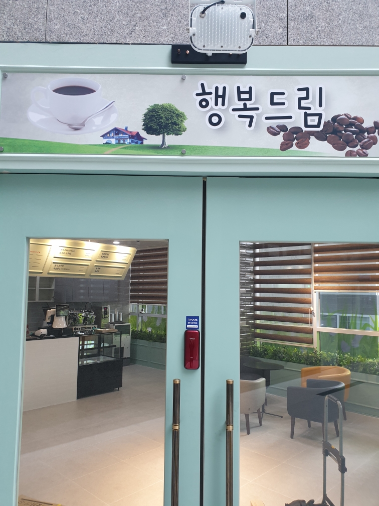 3699102526_FgEbz2KO_acc8ffdbe305b43a145dccc9f640d632857950a8.jpg 이미지크게보기